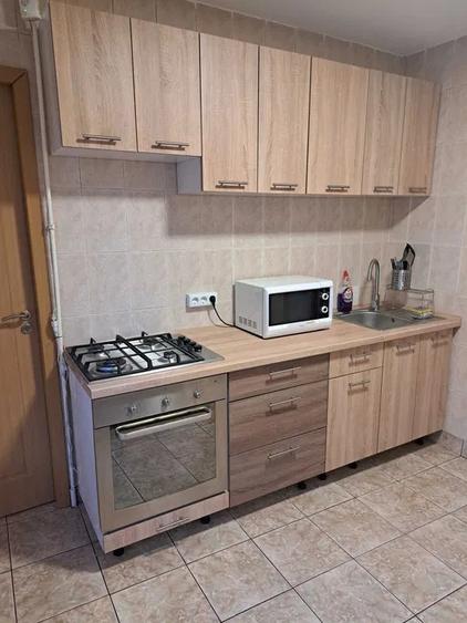 Apartament 2 camere, semidecomandat, 58 mp, ac, balcon, metrou, Dristor