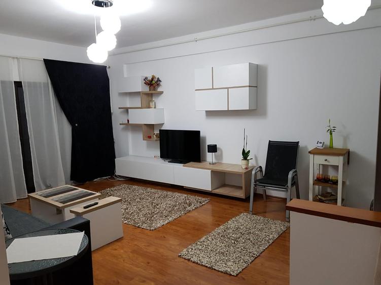 Apartament - Mobilat - Utilat - Loc de Parcare