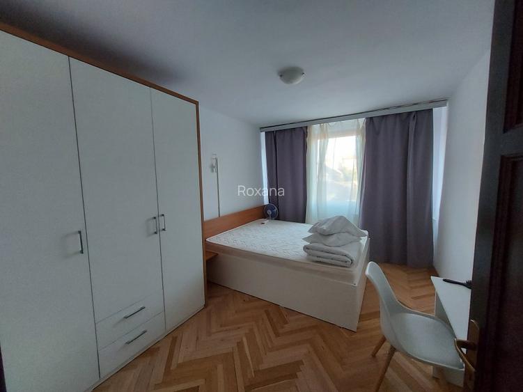 Proprietar - Inchiriez ap. 3 camere Centrul de Afaceri - Complex - 2