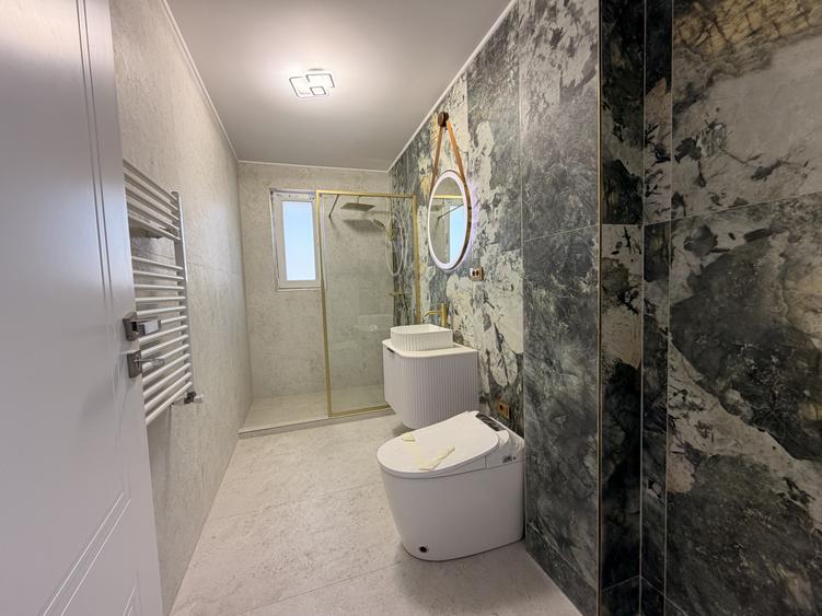 Penthouse 3 camere ultrafinisat de vanzare
