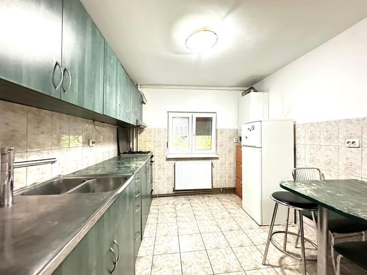 Ap. 3 camere , centrala pe gaz - Spitalul Judetean