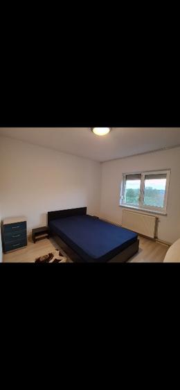 Apart 2 camere, decomandat, mobilat, utilat,zona centrala, etaj 3