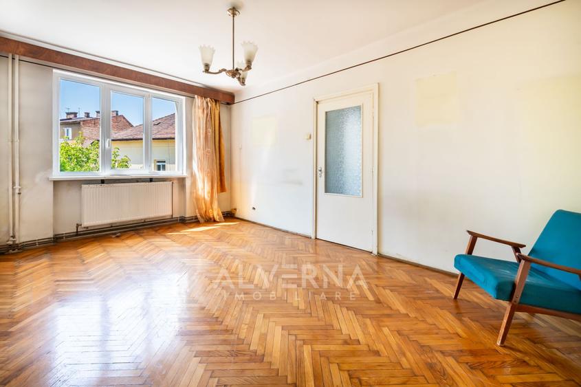 Apartament 2 camere pe str. Horea | 45mp + pivnita | parcare in curte*