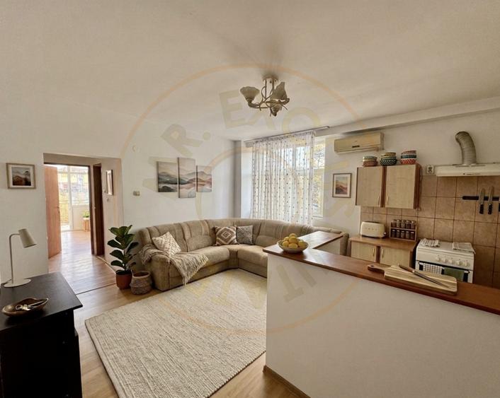 Apartament 2 camere mobilat și utilat | Teilor – Str. Zorilor | Panoramă superbă