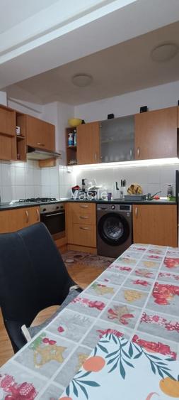 Apartament 4 camere ,decomandat ,spatios ,92 mp. - 15