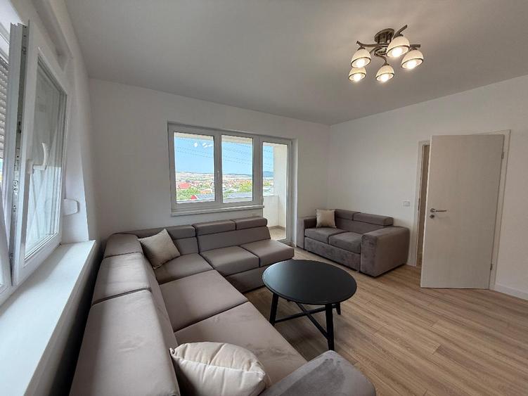 De vanzare Apartament 3 camere, Alba Micesti Bloc Nou.