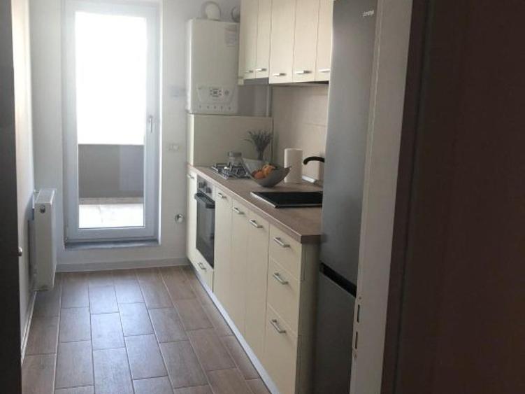 Inchiriere Apartament 2 Camere Decomandat-Militari Residence