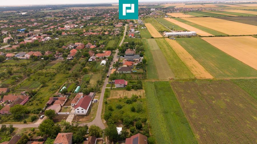 Teren intravilan de 602mp în Cicir, Vladimirescu