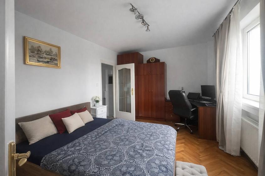 De vânzare apartament cu 2 camere pe str. Republicii