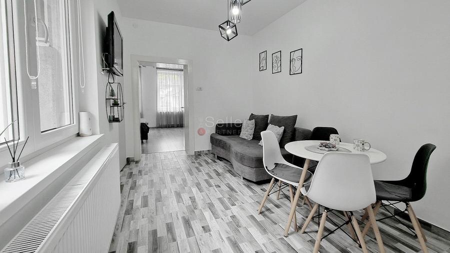 Apartament Modern Zona Strazii Lunga