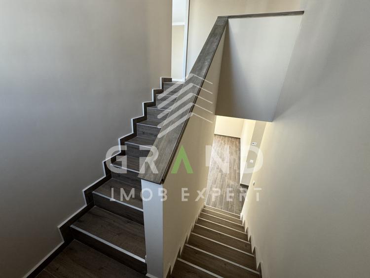 OPORTUNITATE!Casă individuală | 4 camere | 3 băi | Garaj | Terasă | Dezmir