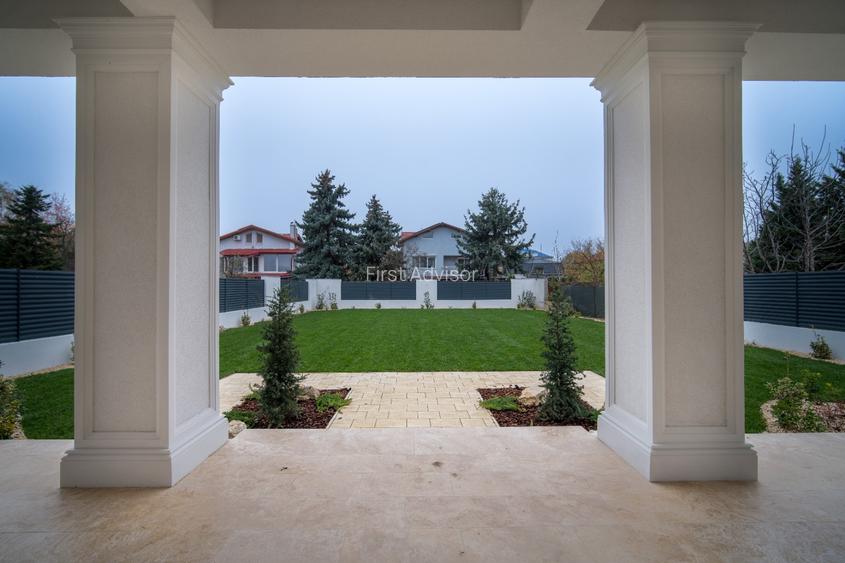 Vilă Exclusivistă în Pipera | 530 mp Utili | Teren 1.000 mp | 12 Camere | Person - 6