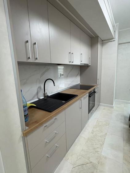 Apartament de inchiriat cu 2 camere decomandat- Royal Town Iasi