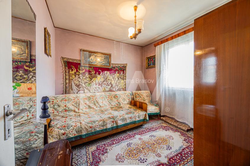 Vânzare apartament cu 2 camere, semidecomandat, strada Avram Iancu - 10
