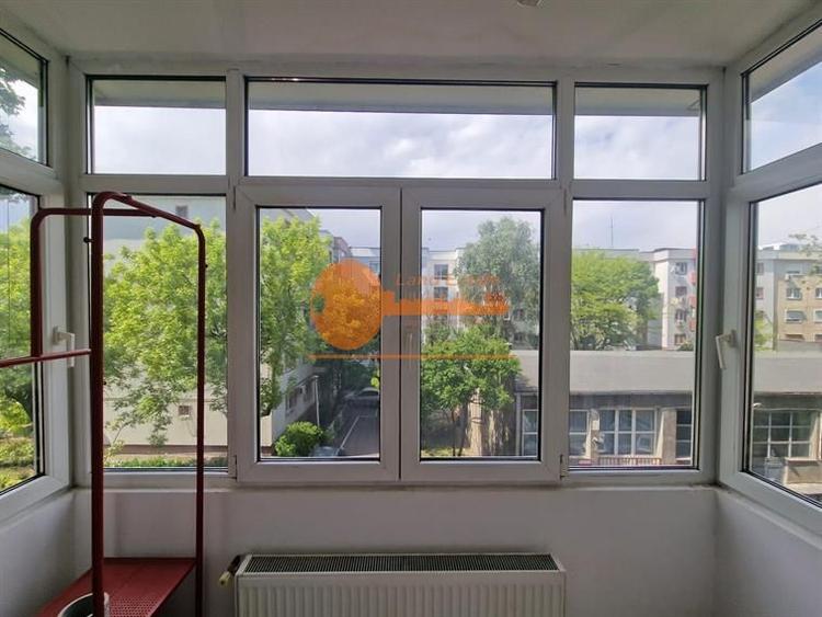 Apartament cu 3 camere in zona Drumul Sarii