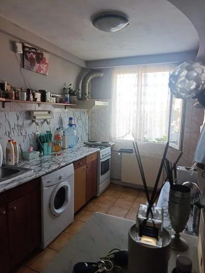 Apartament de 3 CAMERE ZONA SALAJAN , PARC I.O.R