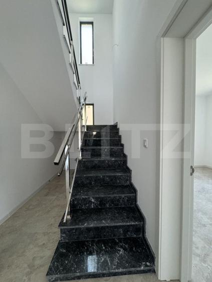 Casa nouă la cheie P+E, Piața Chiriac, 188 mp construiti, 250 mp teren