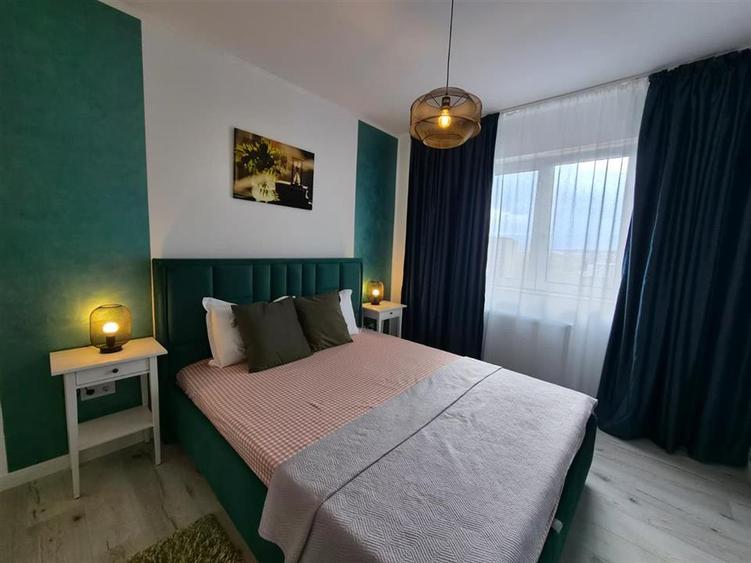 Apartament de lux 2 camere balcon parcare zona Doamna Stanca