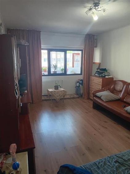 Apartament 3 camere 82mp Pacurari - Petru Poni