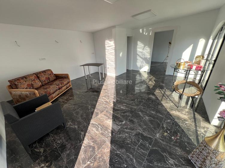 Spatiu comercial si 2 apartamente - 5