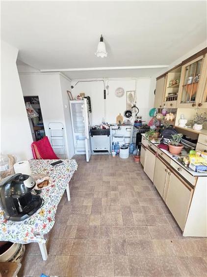 Apartament 3 camere la casa, zona Grivitei