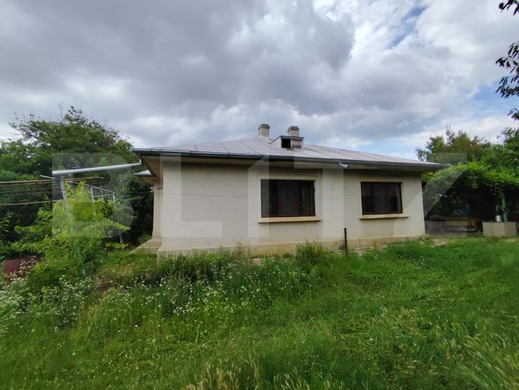 Casa 120 mp utili, 2850 mp teren, zona Bucium