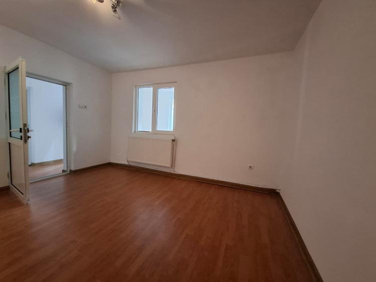 CASA 3 CAMERE  | TROCADERO |   COICIU