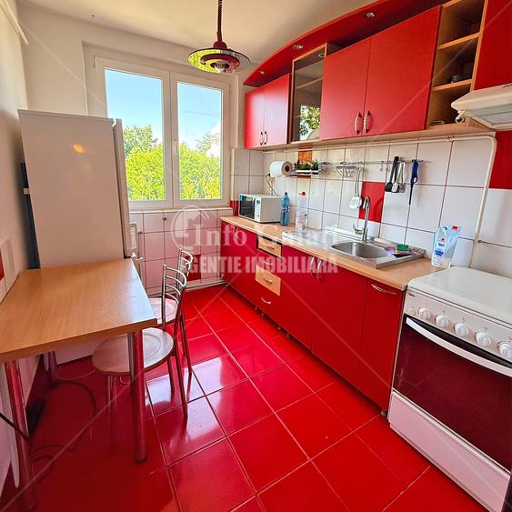 | Apartament cu 3 camere | Mobilat & Utilat | Centru |
