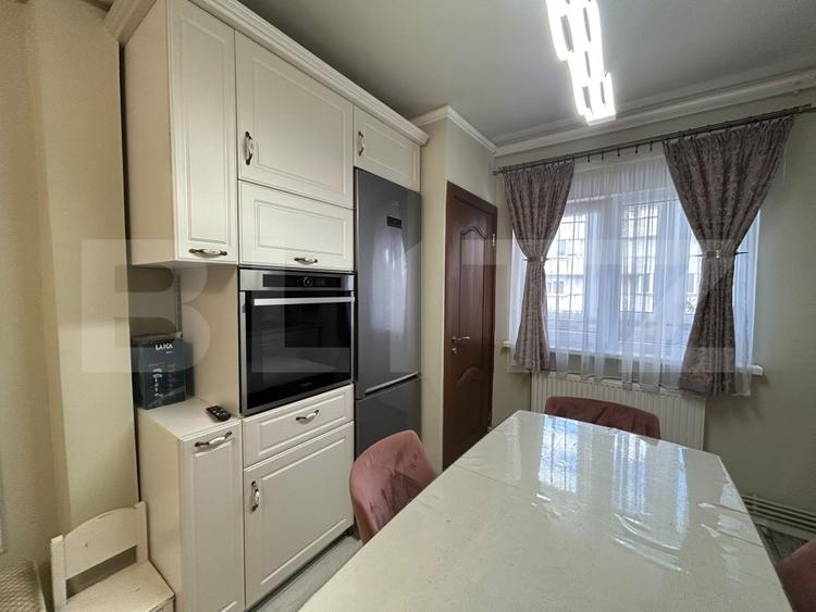 Apartament cu 2 camere, 58 mp, zona Plopilor