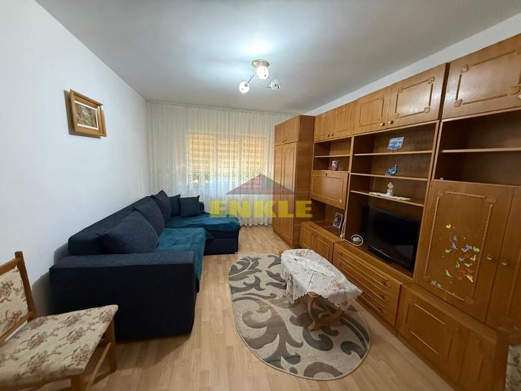 De închiriat – apartament cu 2 camere, zona Economic