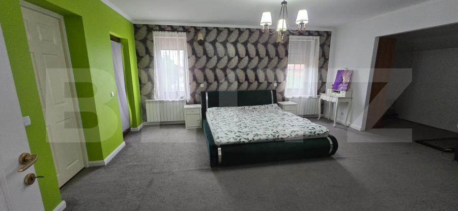 Casa de vanzare, 300 mp, teren 600 mp, zona Bercu Rosu
