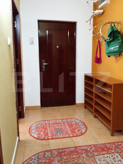 Apartamen 3 camere, 54 mp, zona Ghimbav