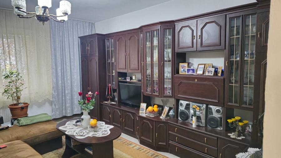 Bloc deosebit unicat caramida