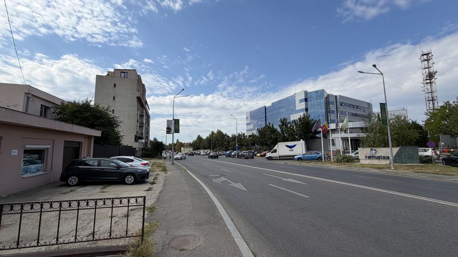 Spațiu de închiriat Băneasa 90 mp – showroom / office / clinică