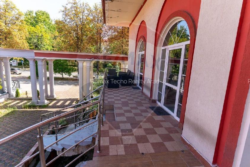 Hotel / Pensiune de închiriat sau vanzare în zona Central,Hunedoara - 29