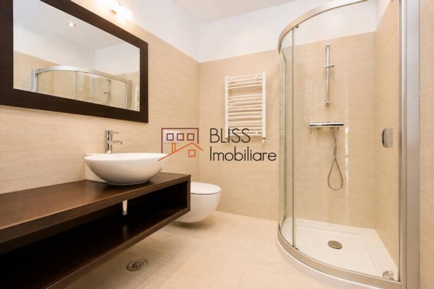 Apartament Elegant cu 4 Camere și Loc de Parcare
