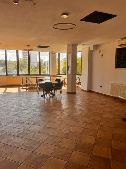 Spatiu Comercial, 508 mp, zona Valea Rosie