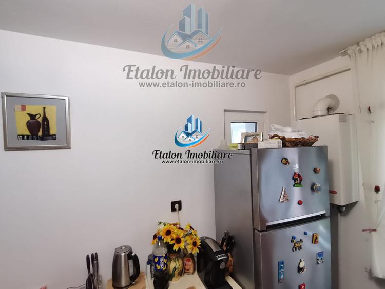 Apartament P+1, 4 camere, 2 bai, 3 balcoane, Zona Centrala Piatra Neamt