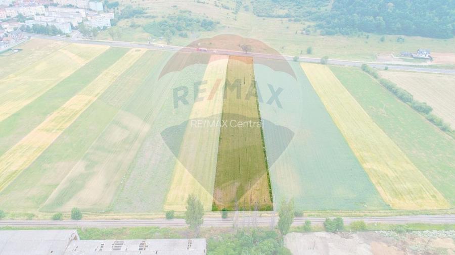 Teren intravilan de vânzare în Codlea, iesirea spre Sibiu - 4