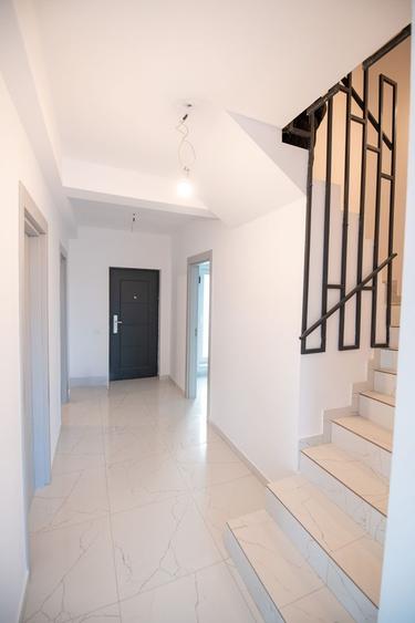 Vila duplex calcan | 4 Camere