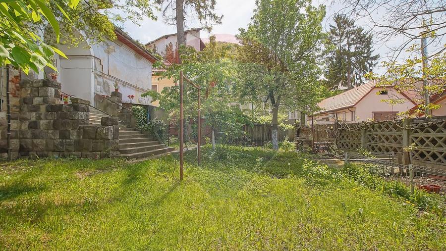 Comision 0% | Garsonieră la casă, curte comună– Matei Basarab