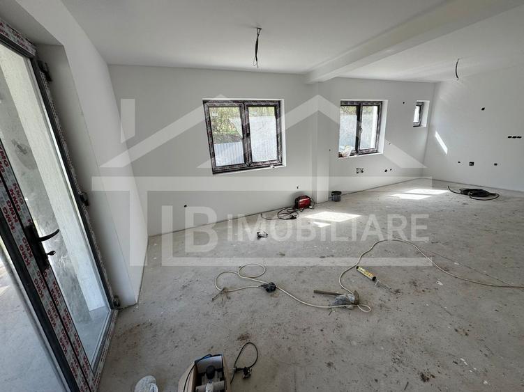Casa cu 5 camere, 128mp, Zona Corunca