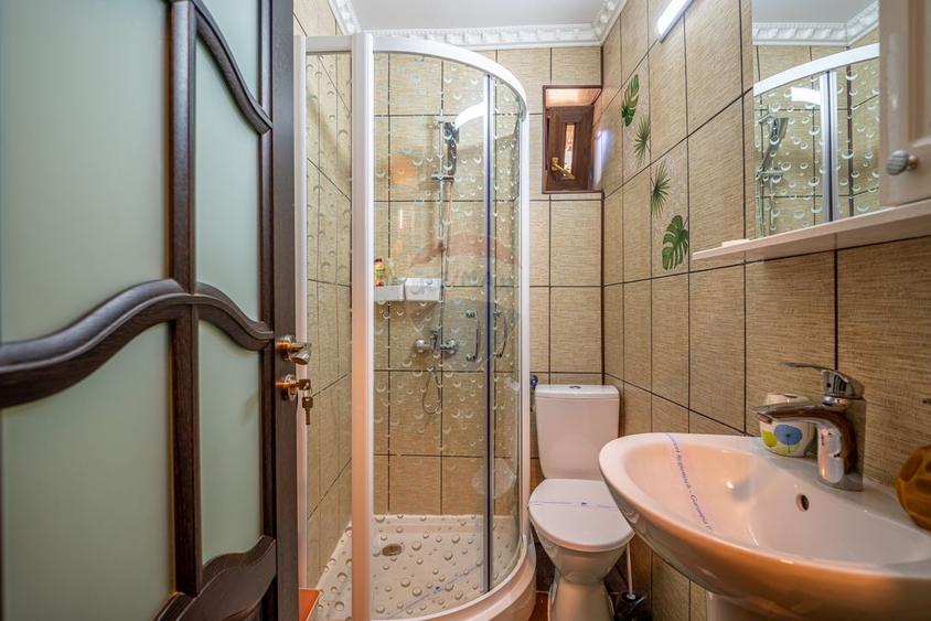 Vila moderna cu 2 corpuri in Busteni | Ideala pentru turism