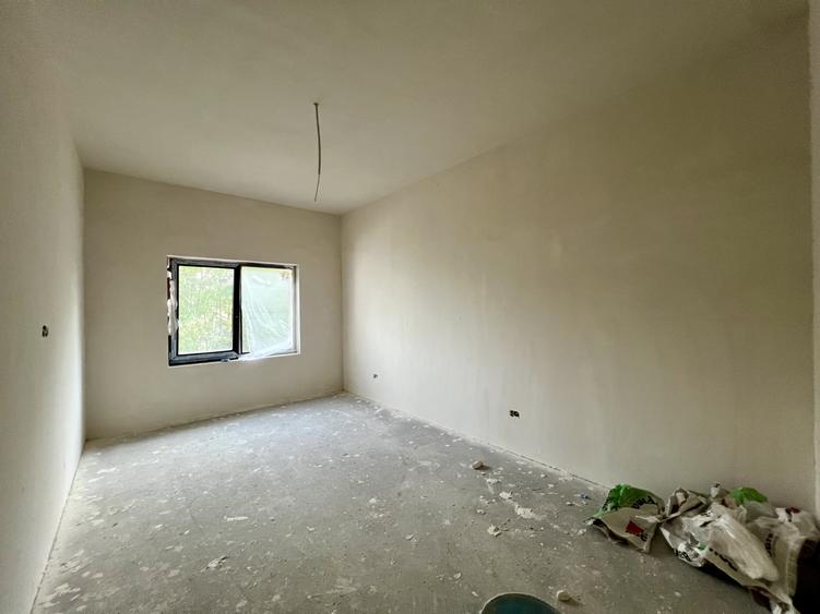 Duplex, 5 camere, 120mp utili, 265mp teren - Giroc