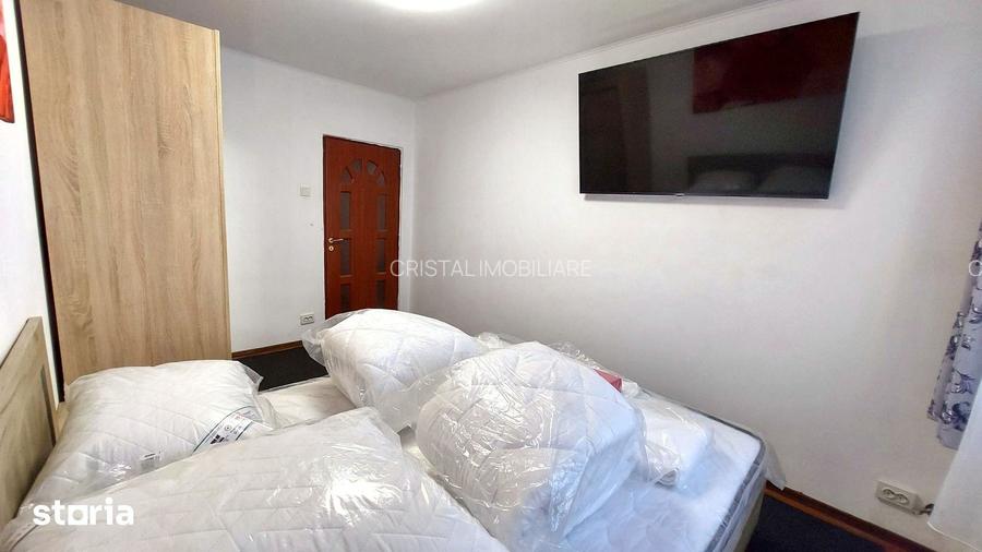 🚇 Închiriez Apartament cu 2 camere, 5 min metrou Titan, etaj 4, complet utilat - 14
