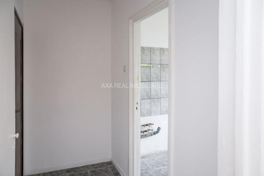 De vanzare 2 camere Titan | Etaj 3 | metrou Costin Georgian |  COMISION 0% - 8