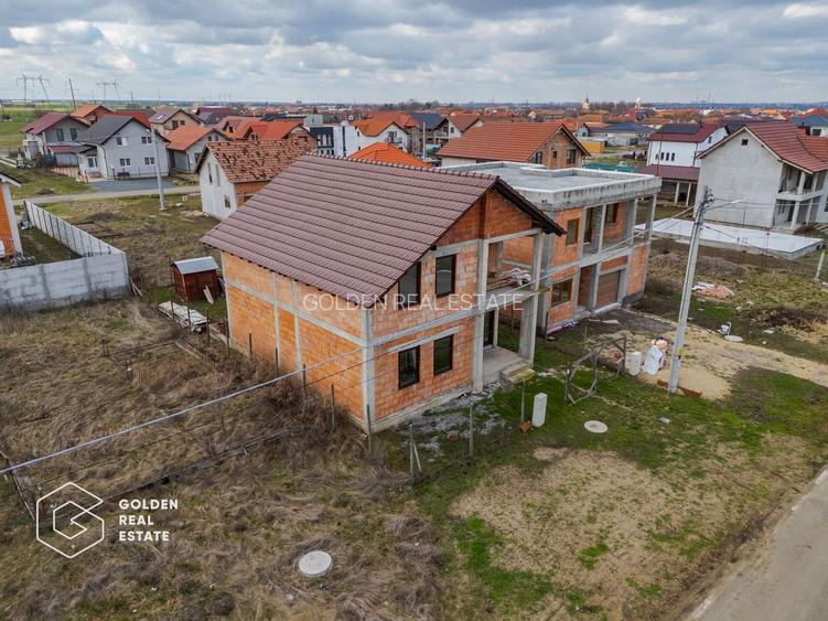 Casa  P+M  in  Fantanele,  ideală pentru personalizare- COMISION ZERO - 26