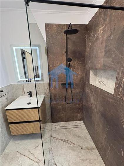 Apartament 3 camere, Manastur