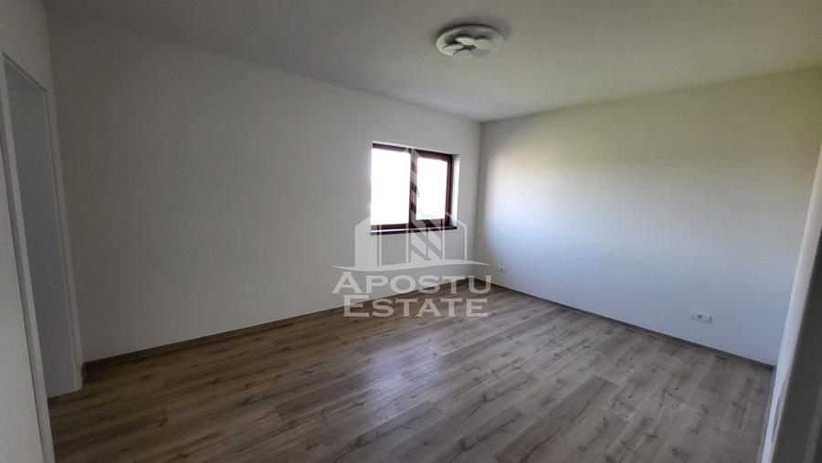 Duplex nou,5camere,despartit prin zid dublu,Dumbravita Cora