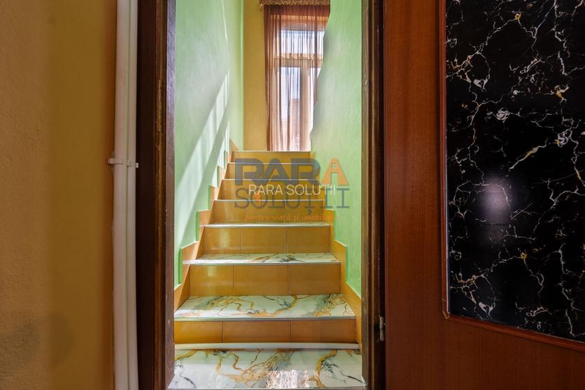 Vilă din cărămidă cu 4 dormitoare și 3 băi - 9